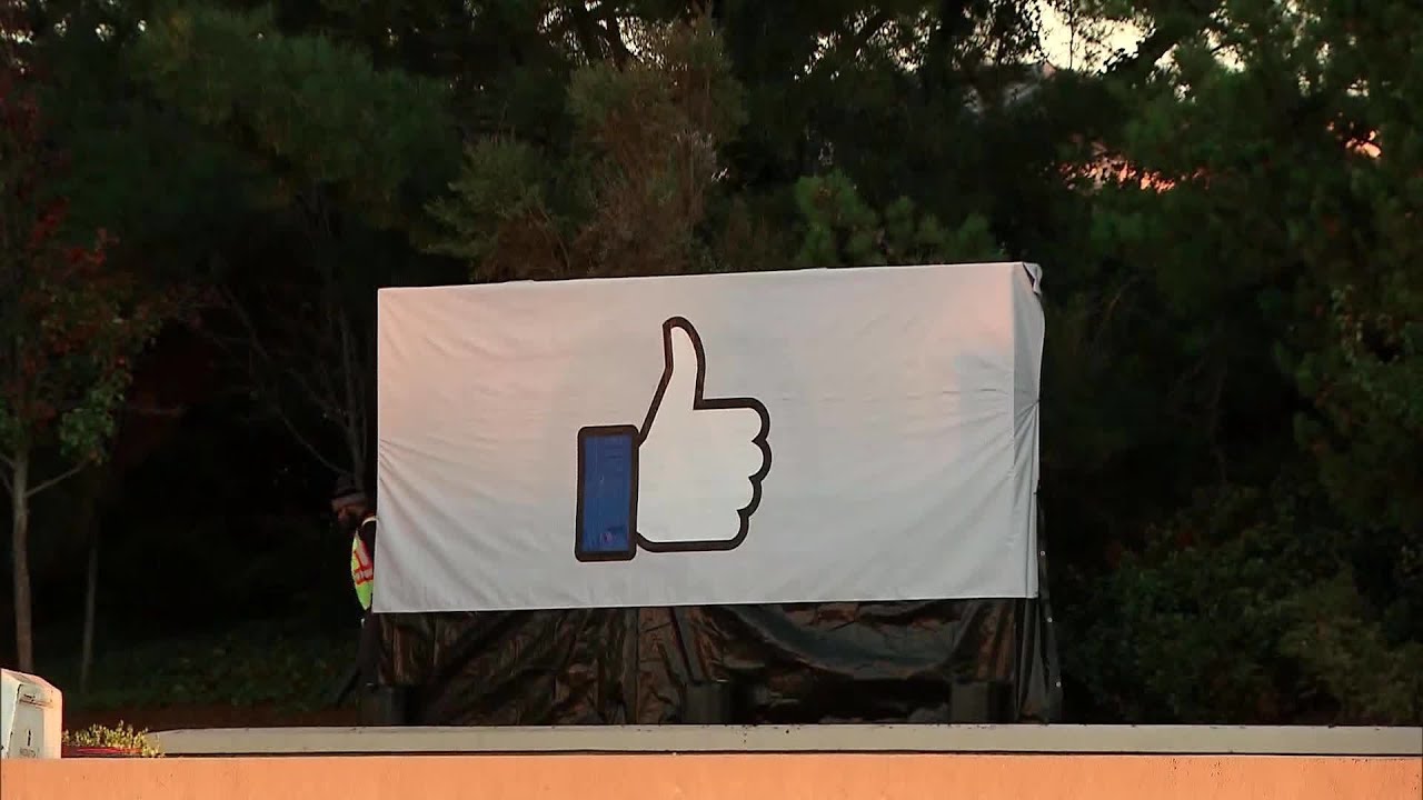 image 0 Facebook's Famous 'like' Sign Covered Up Amid Name Change Report